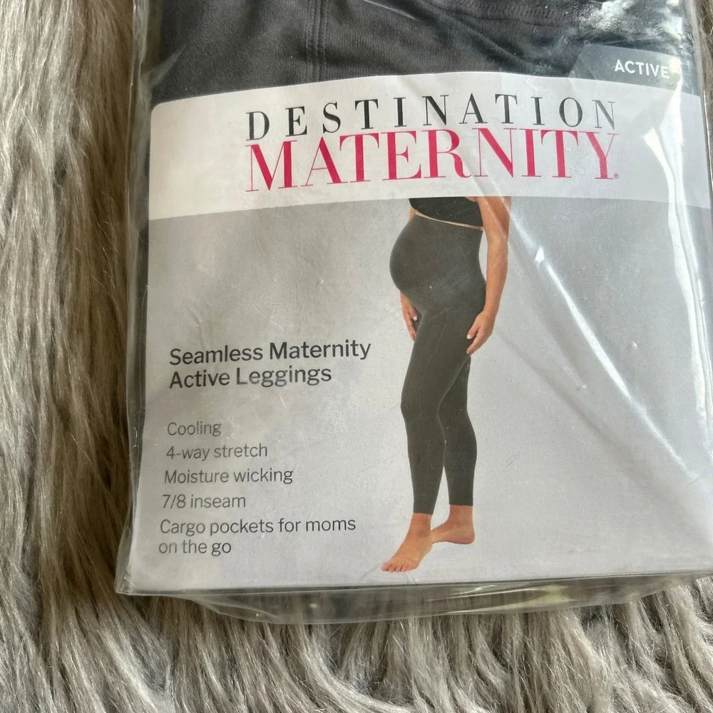 Destination Maternity Seamless Active Maternity Leggings Womens Size‎ Small Gray